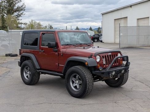 Used 2008 Jeep Wrangler Rubicon w/ PWR Convenience Group image 3
