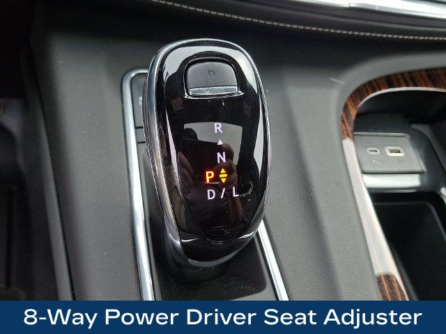 Used 2021 Cadillac Escalade Premium Luxury w/ LPO, Illumination Package AWD/4WD image 12