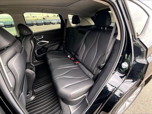 Used 2024 Acura RDX SH-AWD image 14