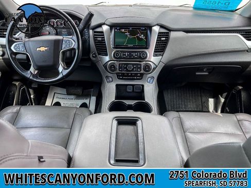 Used 2019 Chevrolet Suburban LT AWD/4WD image 8