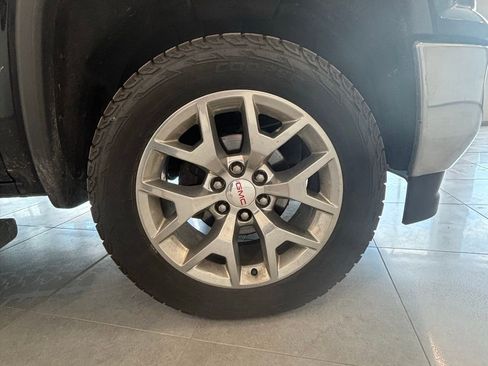 Used 2018 GMC Sierra 1500 SLT w/ SLT Premium Package image 11