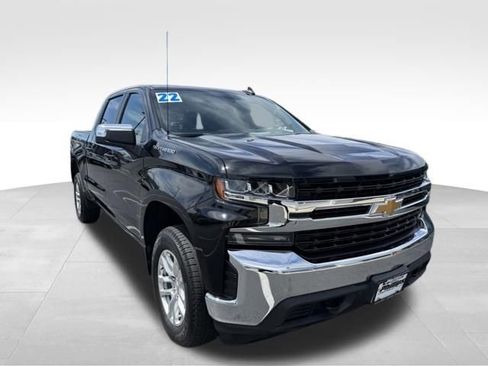 Used 2022 Chevrolet Silverado 1500 LT AWD/4WD image 3