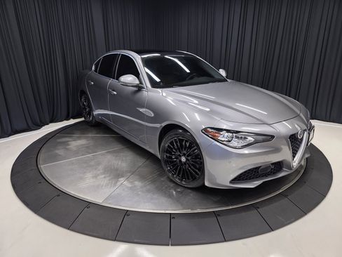 Used 2020 Alfa Romeo Giulia Ti w/ Quick Order Package 22X Lusso image 58