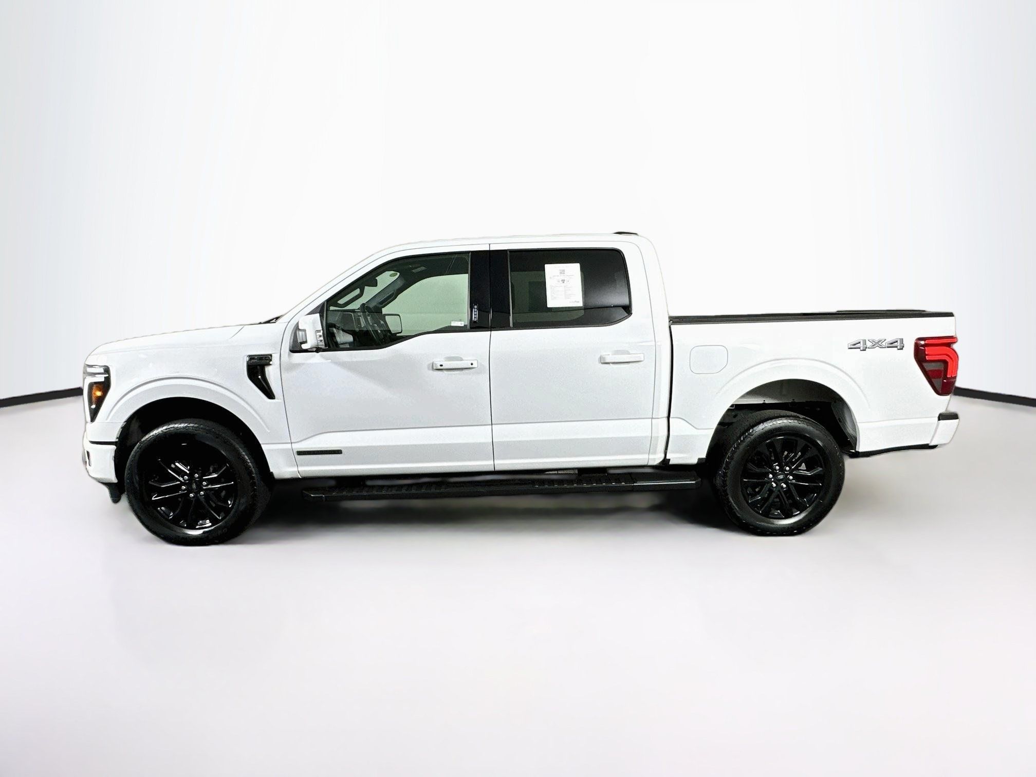 Used 2024 Ford F150 Lariat w/ Equipment Group 502A High AWD/4WD image 4