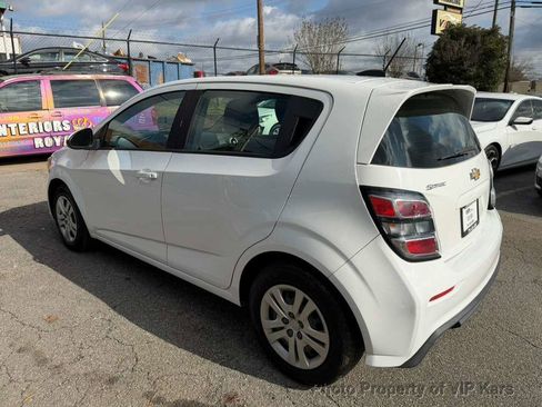 Used 2017 Chevrolet Sonic LT image 6