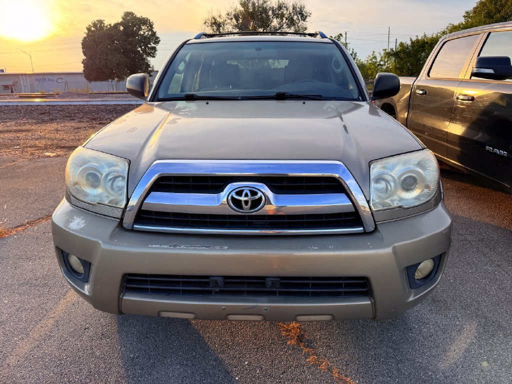 Used 2006 Toyota 4Runner SR5 RWD image 3