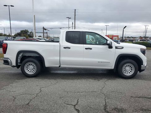 New 2026 GMC Sierra 1500 Pro w/ Convenience Package image 7