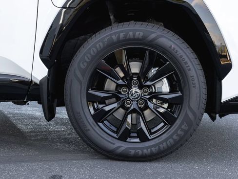 New 2026 Toyota RAV4 SE AWD/4WD image 4