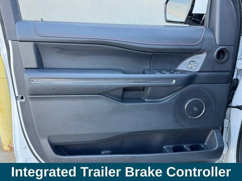 Used 2022 Ford Expedition Limited AWD/4WD image 16