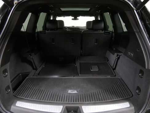 Used 2023 Cadillac XT6 Sport image 5