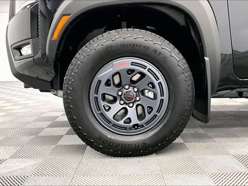 New 2026 Nissan Frontier PRO-4X w/ Pro-4x Convenience Package AWD/4WD image 12