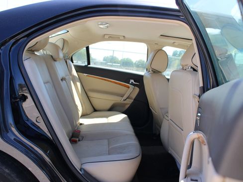 Used 2012 Lincoln MKZ Sedan 4D image 13