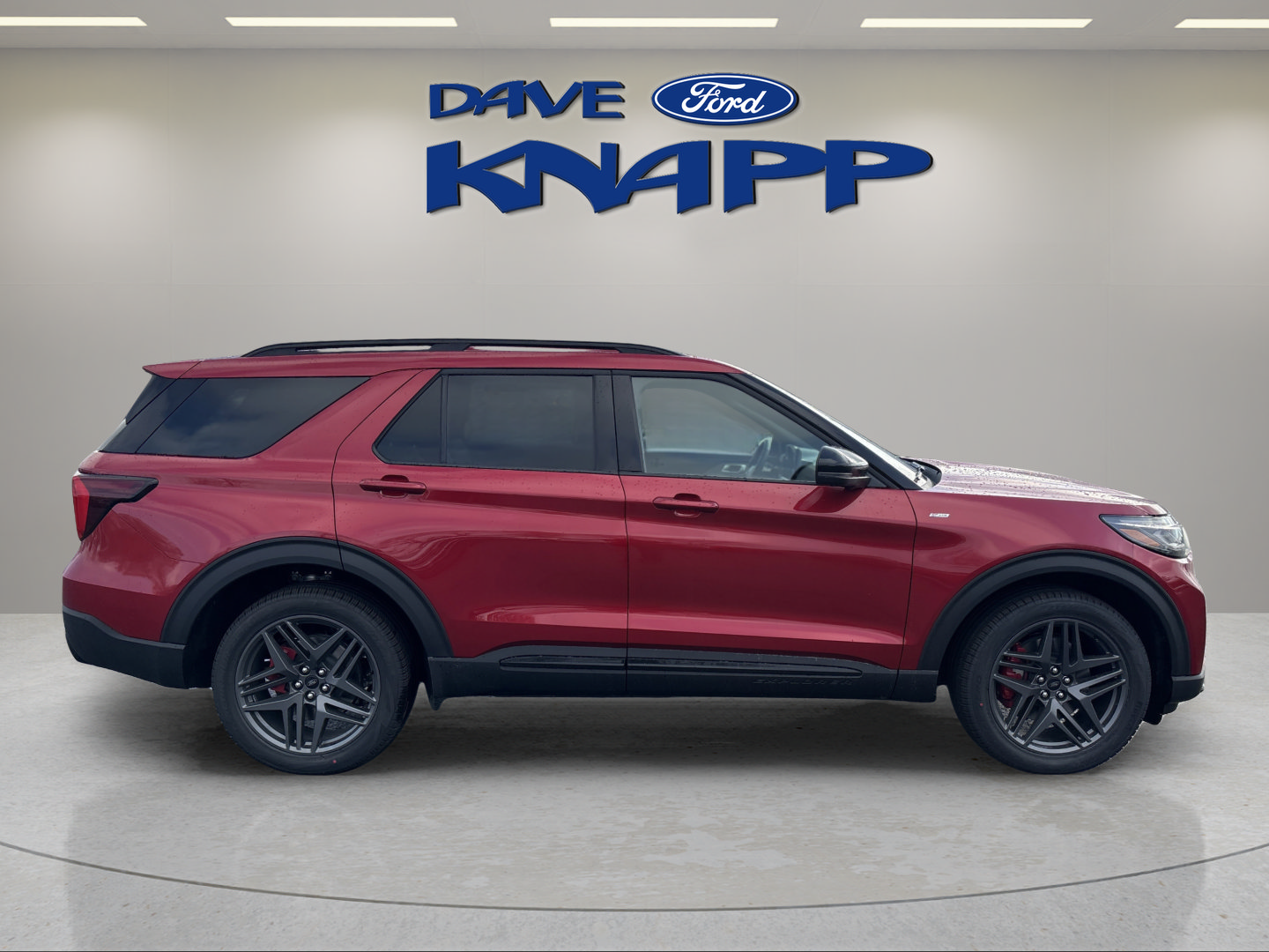Used 2026 Ford Explorer ST-Line w/ ST-Line Street Pack AWD/4WD image 8