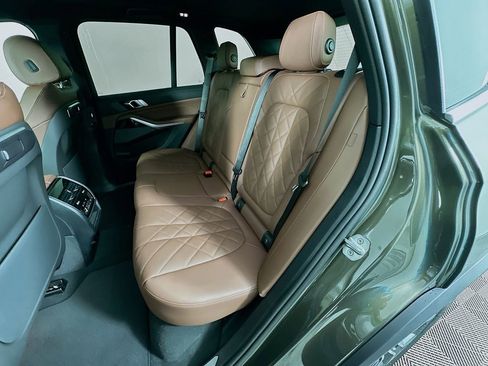 New 2026 BMW X5 xDrive40i image 17