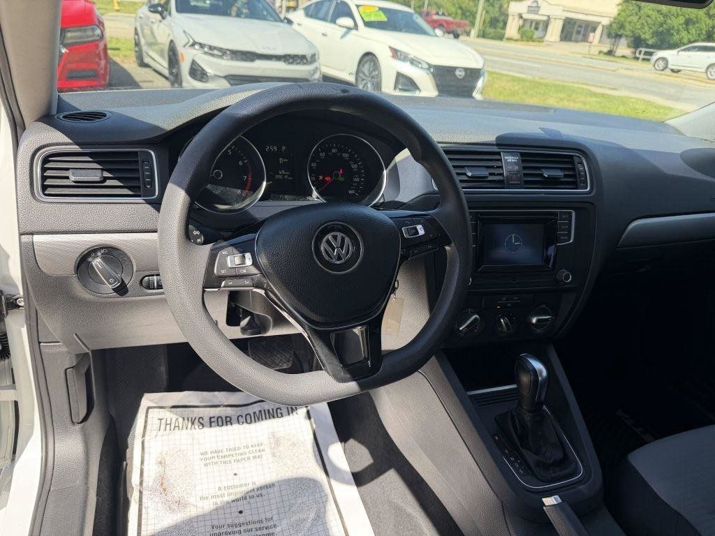Used 2017 Volkswagen Jetta S FWD image 14
