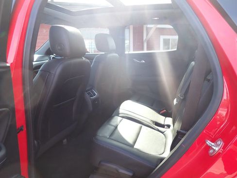 Used 2019 Chevrolet Blazer LT w/ Sun and Wheels Package image 9