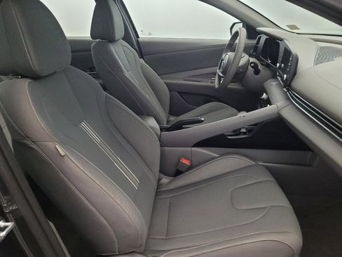 Used 2022 Hyundai Elantra SEL w/ Cargo Package FWD image 21