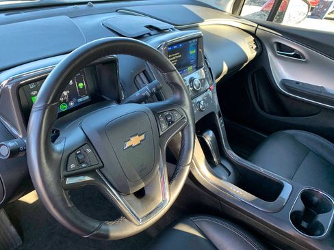 Used 2014 Chevrolet Volt Premium w/ Premium Trim Package image 17