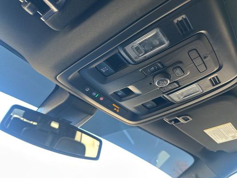 Used 2021 GMC Yukon SLT w/ SLT Luxury Plus Package image 26