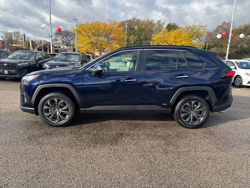 Used 2025 Toyota RAV4 Limited image 4