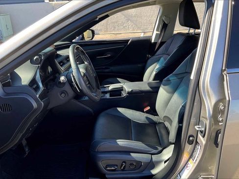 Used 2019 Lexus ES 350 image 26