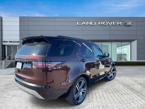 New 2026 Land Rover Discovery Limited Edition image 5