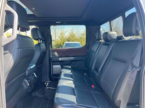 Used 2022 Ford F150 Lariat w/ Equipment Group 502A High AWD/4WD image 31