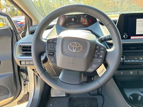 New 2026 Toyota Prius LE image 19