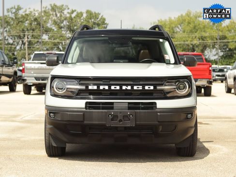Used 2024 Ford Bronco Sport Outer Banks w/ Tech Package AWD/4WD image 2