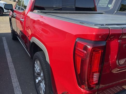 Used 2021 GMC Sierra 1500 Denali w/ Denali Ultimate Package AWD/4WD image 6