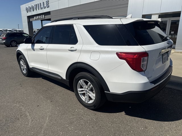 Certified 2024 Ford Explorer XLT AWD/4WD image 3