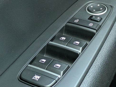 Used 2024 Kia Forte LXS w/ LXS Technology Package FWD image 20
