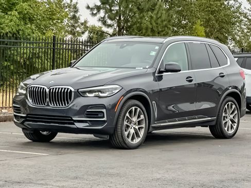 Used 2022 BMW X5 xDrive40i AWD/4WD image 7