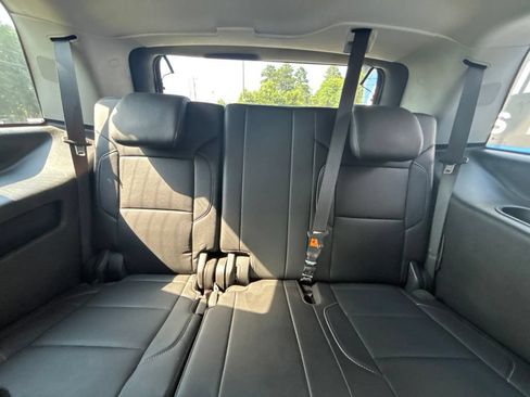 Used 2020 Chevrolet Tahoe Premier AWD/4WD image 28
