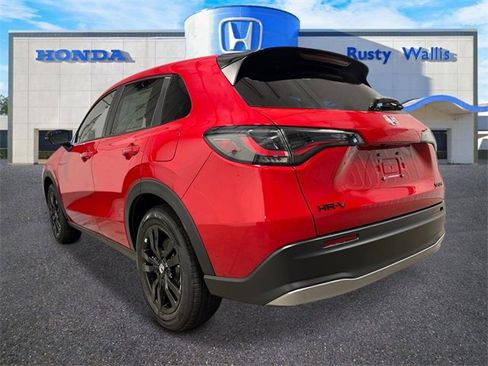 New 2026 Honda HR-V Sport image 5