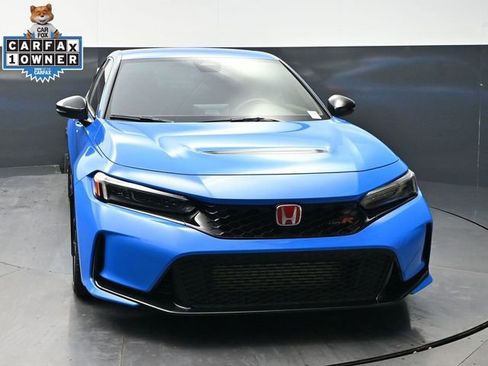 Used 2024 Honda Civic Type R image 2