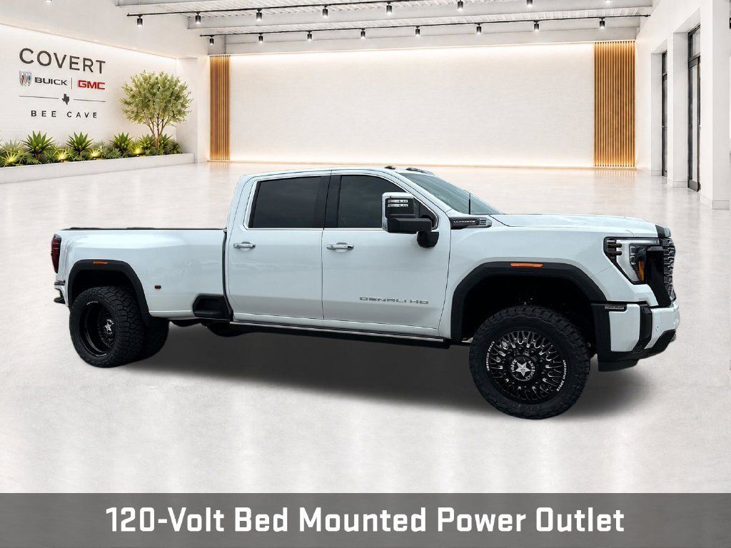 New 2026 GMC Sierra 3500 Denali Ultimate AWD/4WD image 16