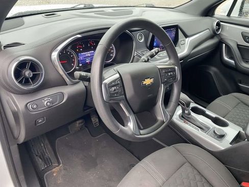 Used 2022 Chevrolet Blazer LT image 17
