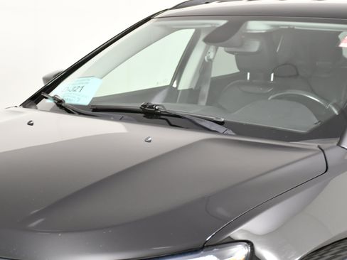 Used 2020 Jeep Compass Latitude image 12