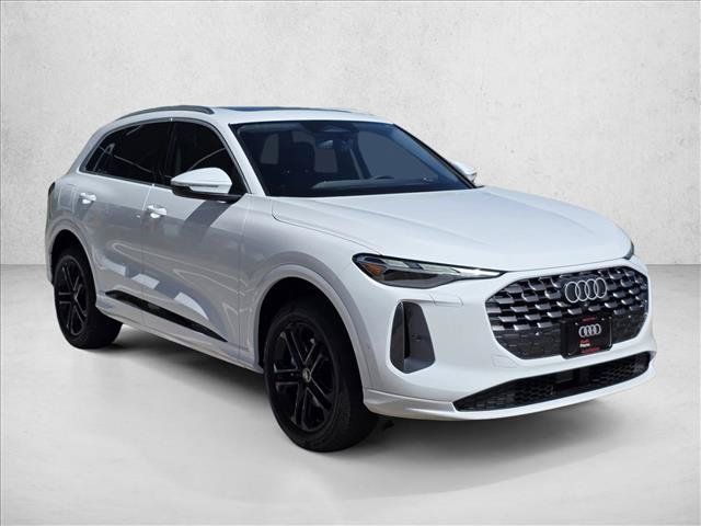 New 2026 Audi Q5 Premium AWD/4WD image 3