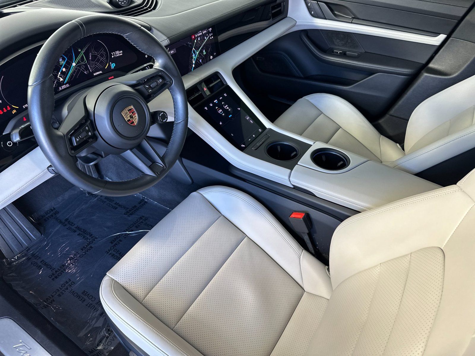 Certified 2023 Porsche Taycan 4S AWD/4WD image 4