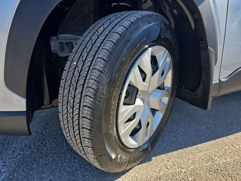 New 2026 Toyota Corolla Cross L image 32