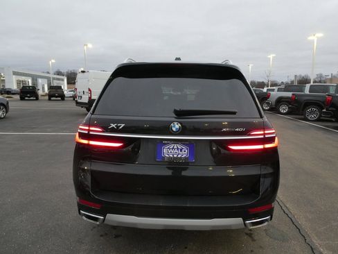 Used 2026 BMW X7 xDrive40i image 28