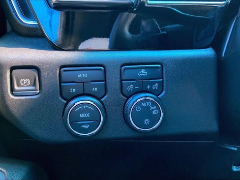 Used 2024 Chevrolet Silverado 1500 LT w/ Texas Edition Plus AWD/4WD image 35