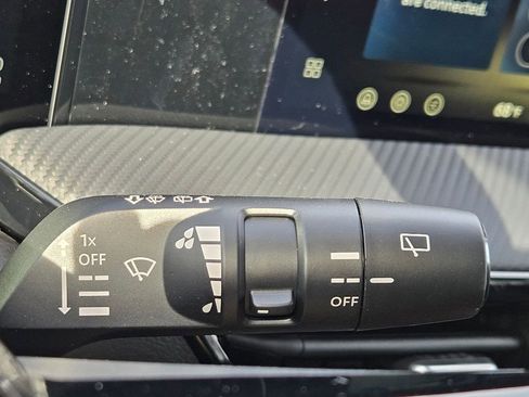New 2026 Nissan Kicks SR w/ SR Premium Package AWD/4WD image 21