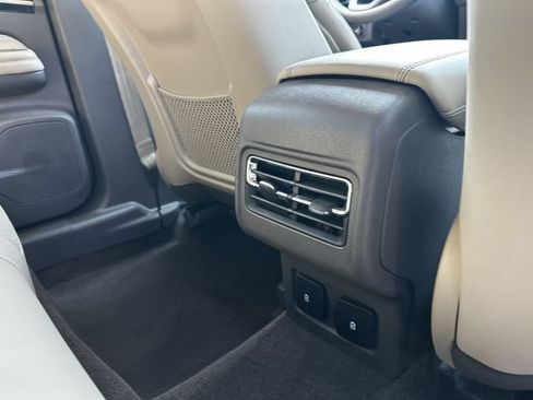Certified 2023 Lincoln Corsair AWD w/ Equipment Group 101A image 39