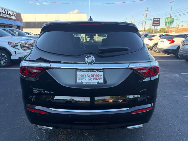Certified 2024 Buick Enclave Essence w/ Sport Touring Edition AWD/4WD image 5