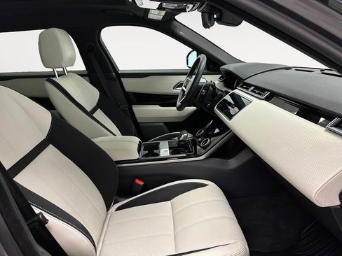 Used 2023 Land Rover Range Rover Velar R-Dynamic S image 15