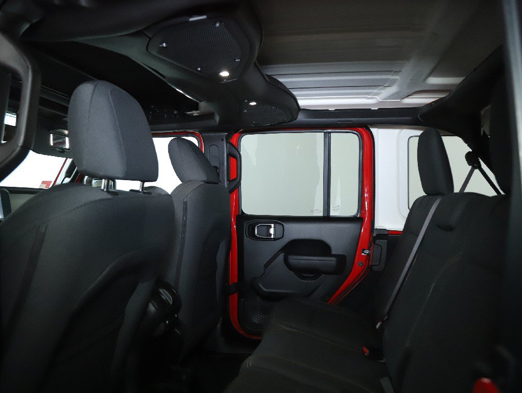 Used 2025 Jeep Wrangler Unlimited Sport AWD/4WD image 18