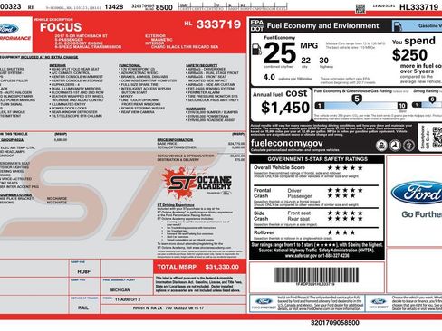 Used 2017 Ford Focus ST w/ Equipment Group 402A FWD image 3